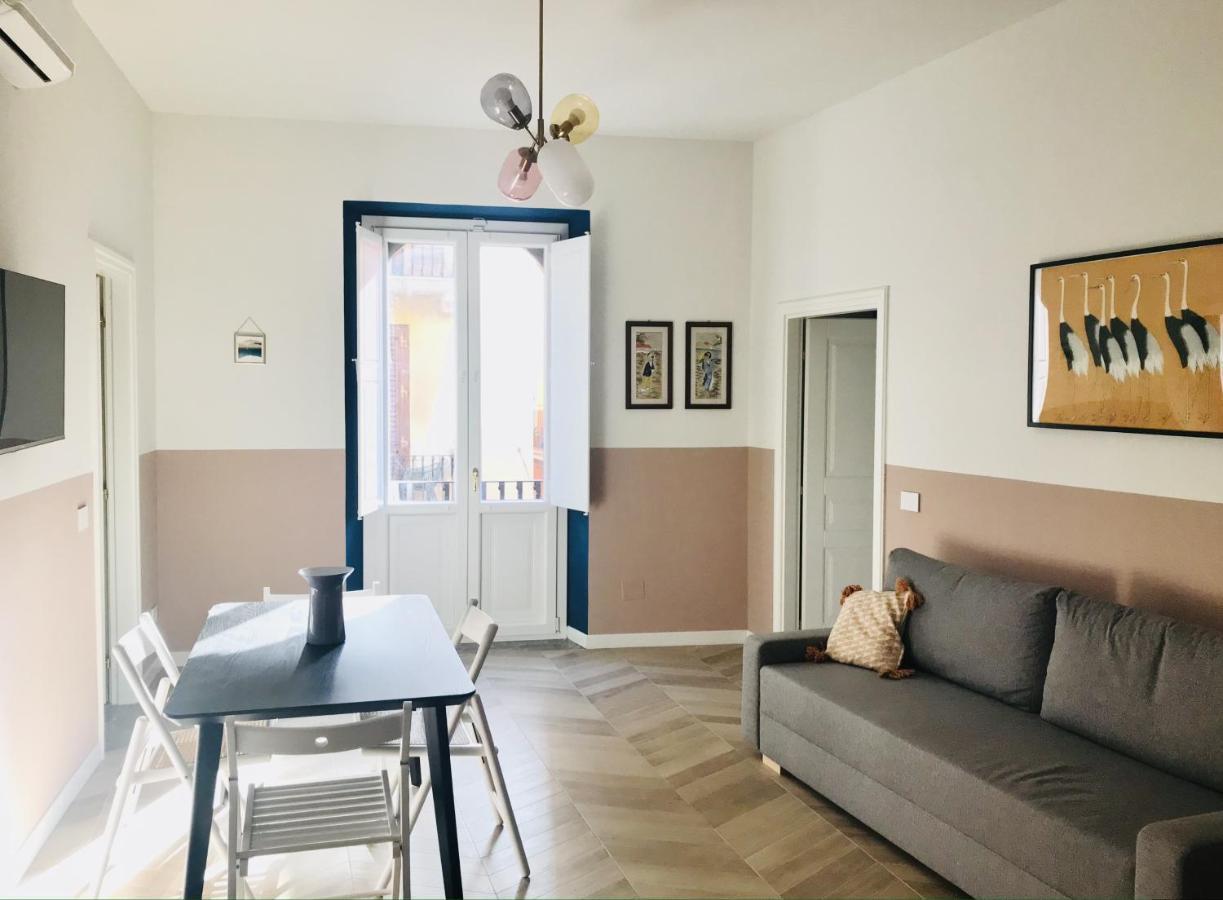 Melina Central Apartment タオルミーナ エクステリア 写真